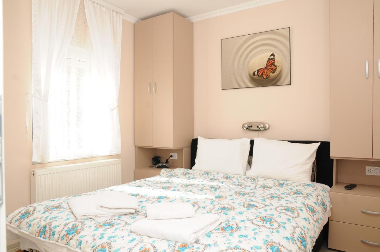 Favorit Apartments Čačak Exteriör bild